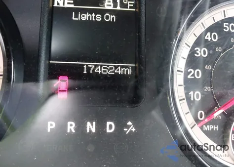 2017 Ram 1500 Slt 4X2 6'4 Box from USA, damaged, VIN 1C6RR6GT8HS675893